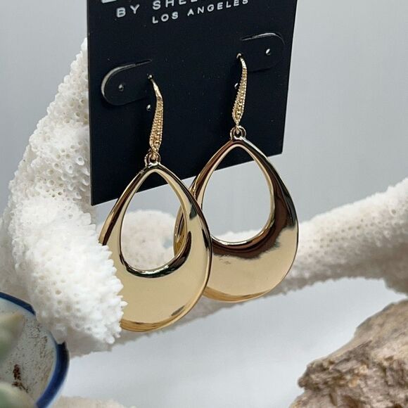 Silver Tear Drop Dangle  Earrings Laundry by Shelli Segal $16ea / 3 for $25 - Picture 2 of 10